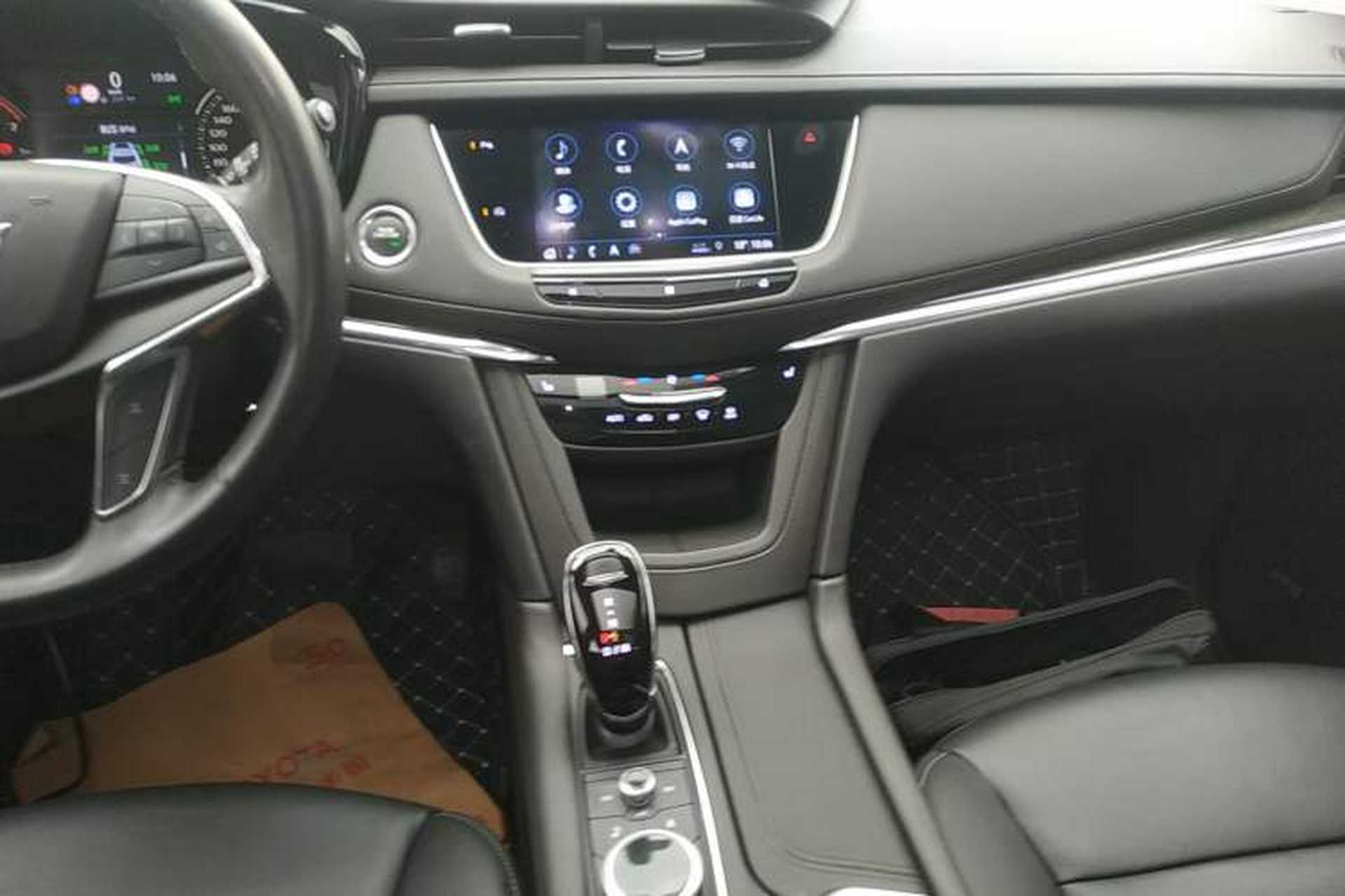 Used Cadillac XT5 2020 28T Luxury Version Audio And AC Panel