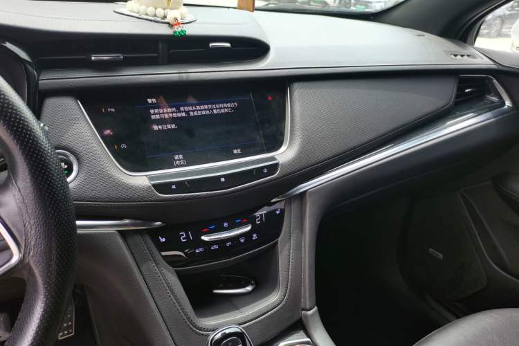 Used Cadillac XT5 2020 Revised Version 28T Luxury Edition Audio And AC Panel