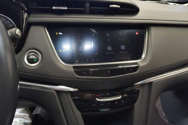 Used Cadillac XT5 2020 28T Luxury Version Audio And AC Panel