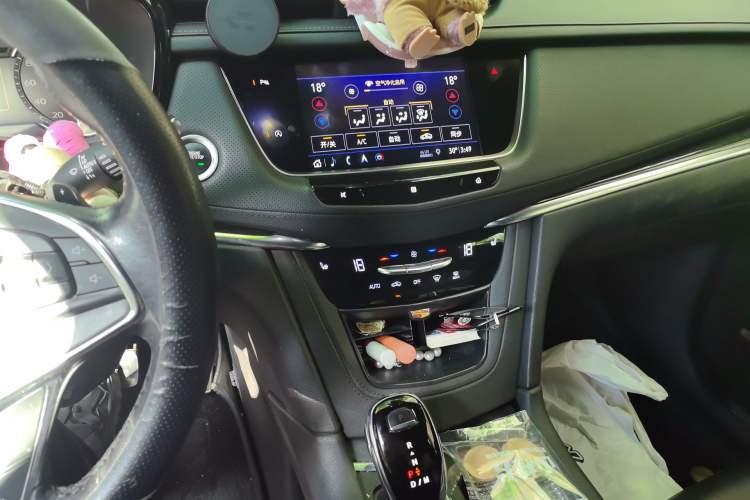 Used Cadillac XT5 2020 Revised Version 28T Luxury Edition Audio And AC Panel