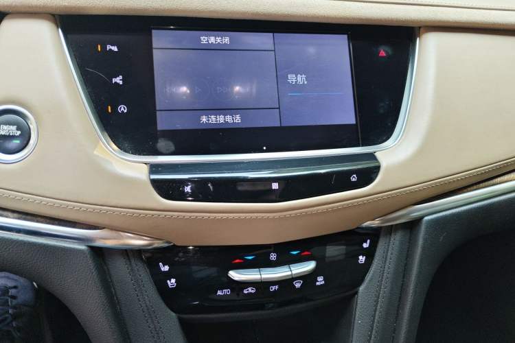 Used Cadillac XT5 2020 28T 4x4 Platinum Sport Edition Audio And AC Panel
