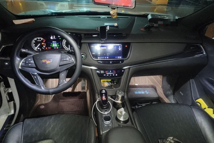 Used Cadillac XT5 2020 28T Four-Wheel Drive Luxury Version Center Console