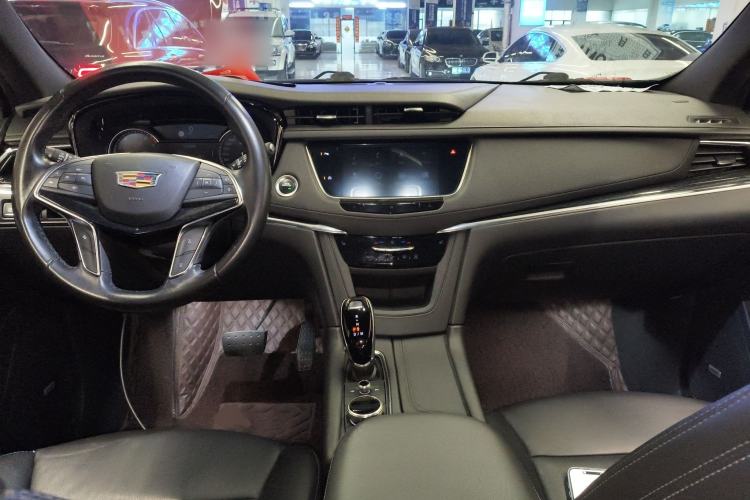 Used Cadillac XT5 2020 28T Luxury Version Center Console