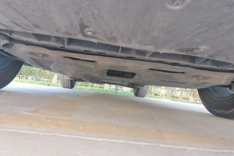 Used Cadillac XT5 2020 28T Luxury Version Chassis Front