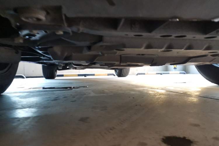 Used Cadillac XT5 2020 28T Luxury Version Chassis Front