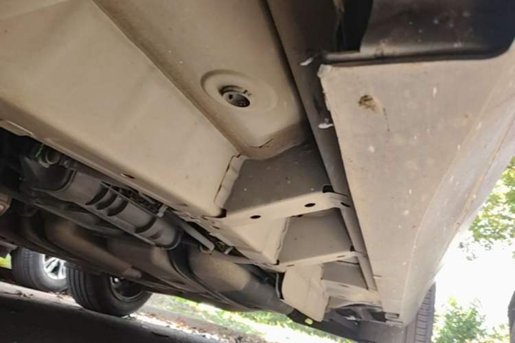 Used Cadillac XT5 2020 28T 4x4 Platinum Sport Edition Chassis Front Left