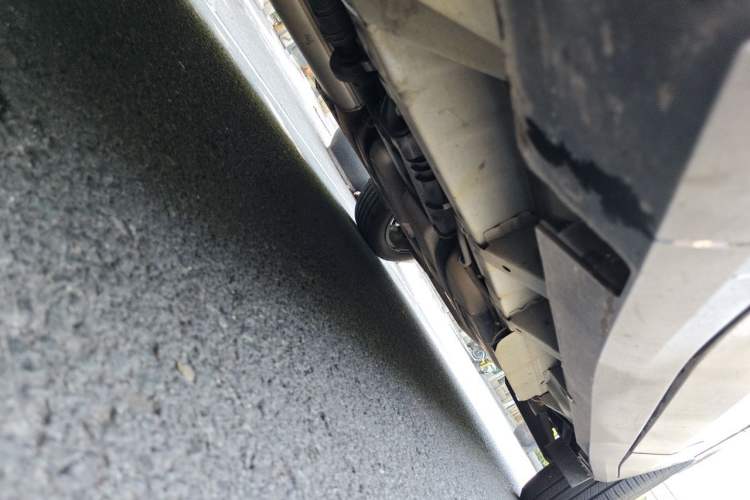 Used Cadillac XT5 2020 28T 4x4 Platinum Sport Edition Chassis Front Left