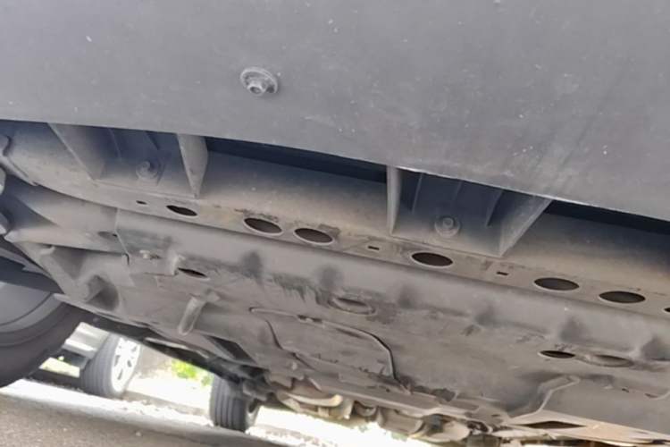 Used Cadillac XT5 2020 28T 4x4 Platinum Sport Edition Chassis Front