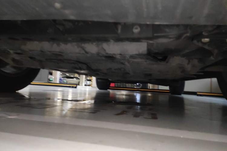 Used Cadillac XT5 2020 28T Luxury Version Chassis Front