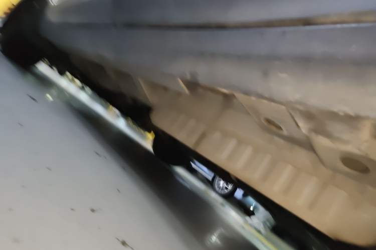 Used Cadillac XT5 2020 28T Luxury Version Chassis Rear Left