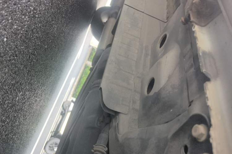 Used Cadillac XT5 2020 28T Luxury Version Chassis Rear Left