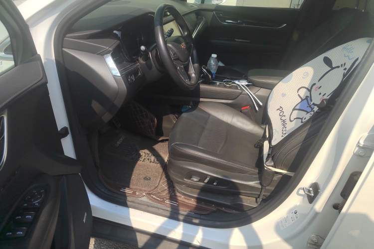 Used Cadillac XT5 2020 Revised Version 28T Luxury Edition Driver Seat