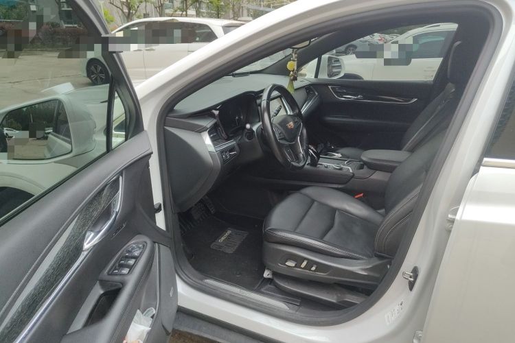 Used Cadillac XT5 2020 Revised Version 28T Luxury Edition Driver Seat