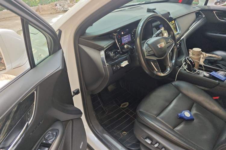 Used Cadillac XT5 2020 Revised Version 28T Luxury Edition Driver Seat