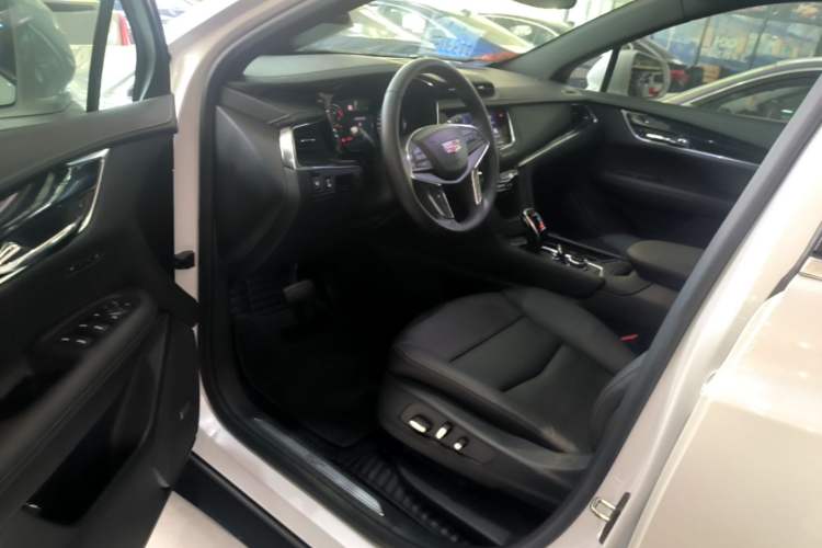 Used Cadillac XT5 2020 28T Four-Wheel Drive Luxury Version Driver Seat