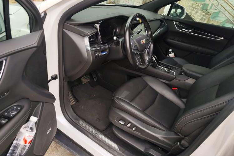 Used Cadillac XT5 2020 Revised Version 28T Luxury Edition Driver Seat