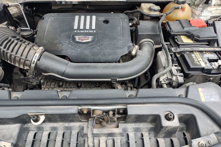 Used Cadillac XT5 2020 Revised Version 28T Luxury Edition Engine Bay