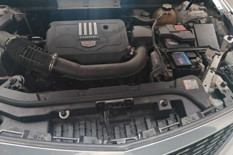 Used Cadillac XT5 2020 28T Luxury Version Engine Bay