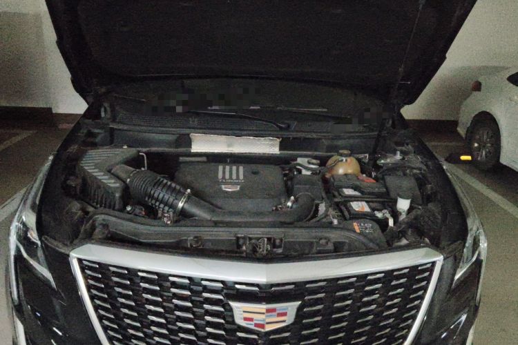 Used Cadillac XT5 2020 28T Luxury Version Engine Bay