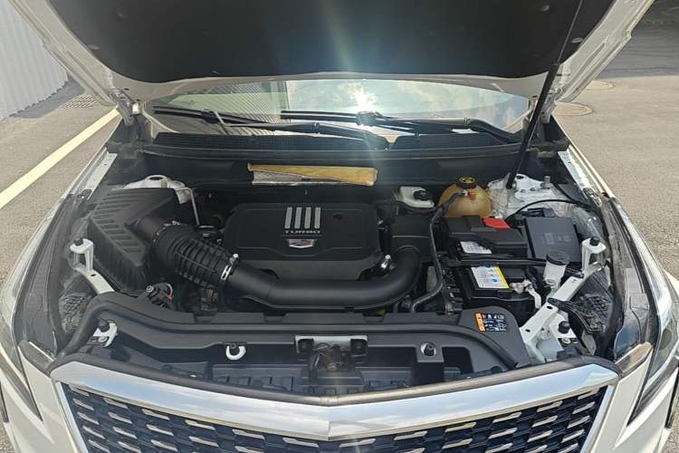 Used Cadillac XT5 2020 28T Four-Wheel Drive Luxury Version Engine Bay