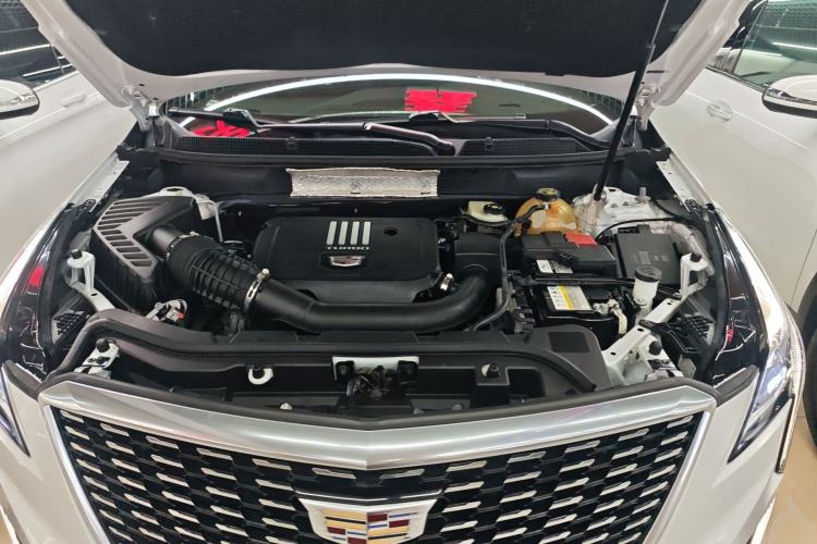 Used Cadillac XT5 2020 28T Four-Wheel Drive Luxury Version Engine Bay
