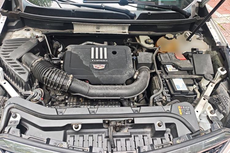 Used Cadillac XT5 2020 Revised Version 28T Luxury Edition Engine Bay