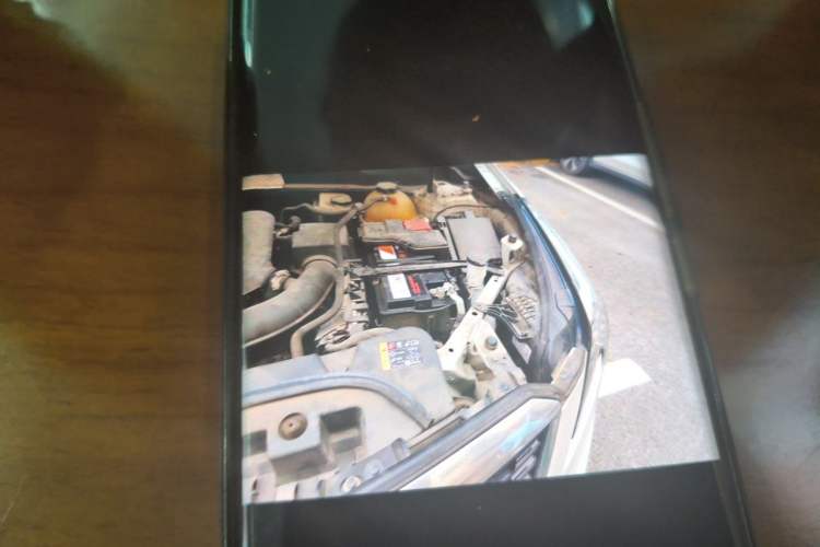 Used Cadillac XT5 2020 Revised Version 28T Luxury Edition Engine Bay Left