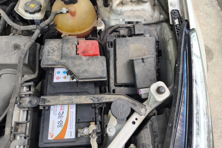 Used Cadillac XT5 2020 28T Four-Wheel Drive Tech Version Engine Bay Left