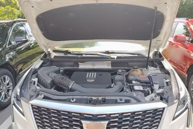 Used Cadillac XT5 2020 28T 4x4 Platinum Sport Edition Engine Bay