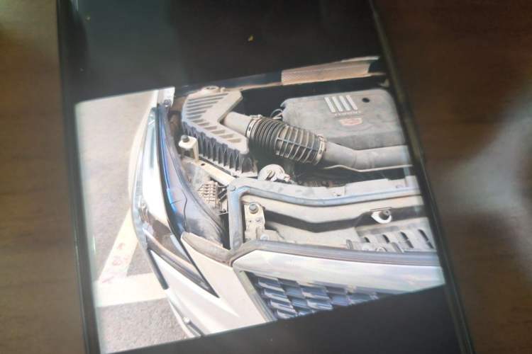 Used Cadillac XT5 2020 Revised Version 28T Luxury Edition Engine Bay Right