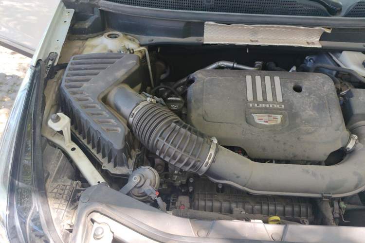 Used Cadillac XT5 2020 28T Luxury Version Engine Bay Right