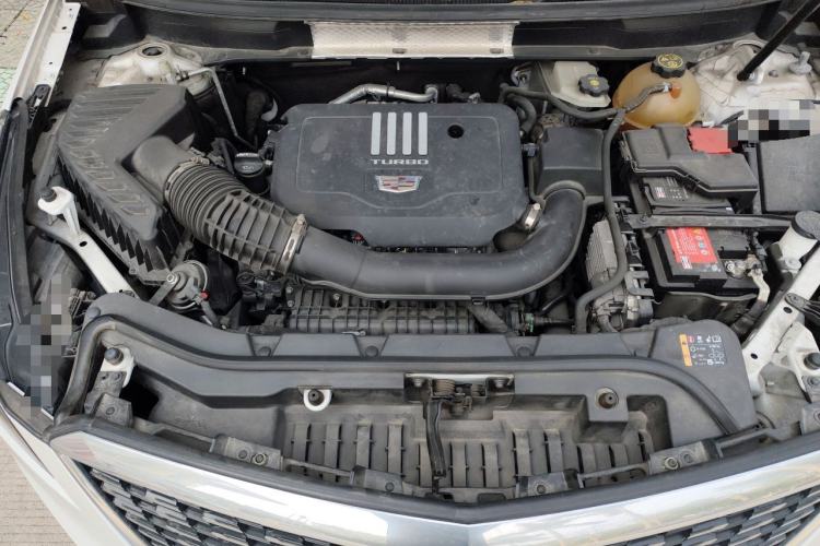 Used Cadillac XT5 2020 Revised Version 28T Luxury Edition Engine Bay