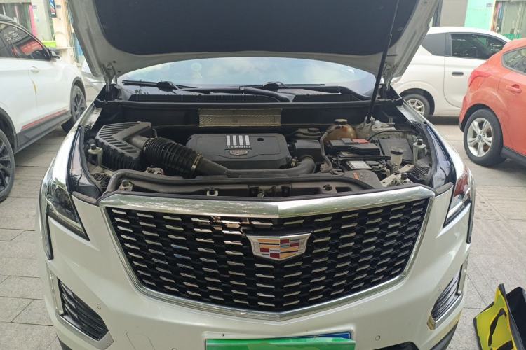 Used Cadillac XT5 2020 Revised Version 28T Luxury Edition Engine Bay