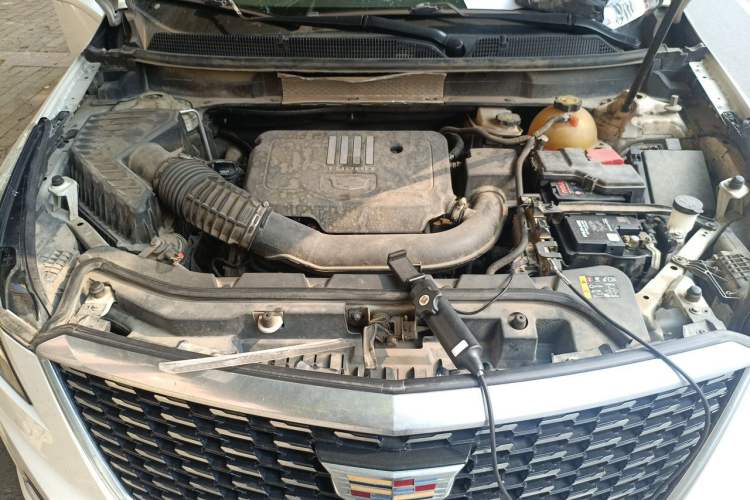 Used Cadillac XT5 2020 28T Four-Wheel Drive Tech Version Engine Bay