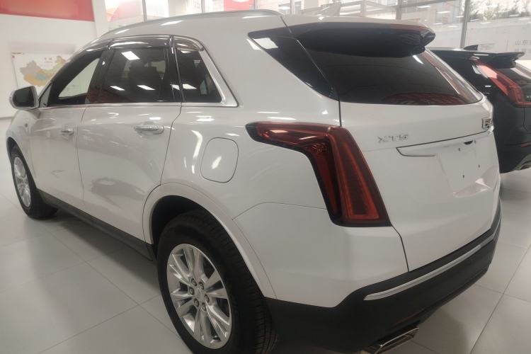 Used Cadillac XT5 2020 28T Tech Edition Exterior 2