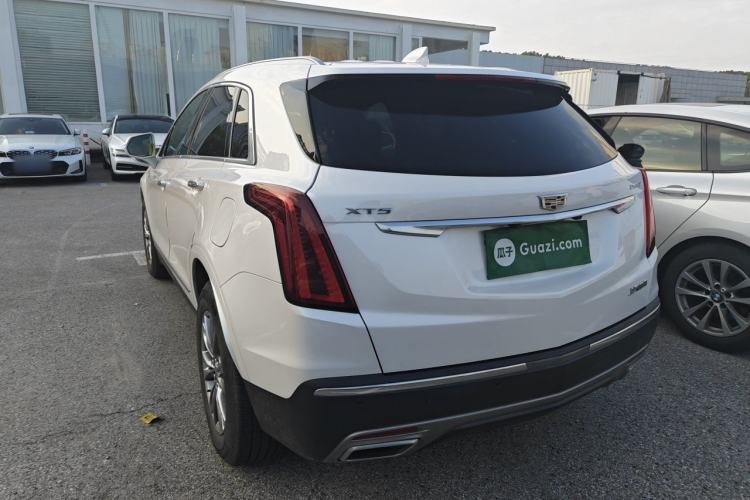 Used Cadillac XT5 2020 28T Luxury Version Exterior 3