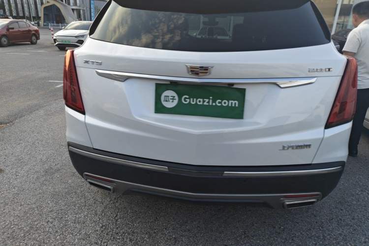 Used Cadillac XT5 2020 28T Luxury Version Exterior 4