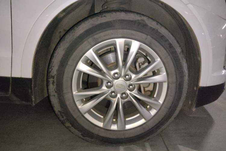 Used Cadillac XT5 2020 28T Tech Edition Exterior 7