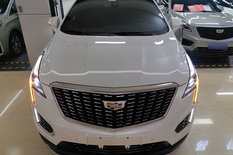 Used Cadillac XT5 2020 Revised Version 28T Luxury Edition Front