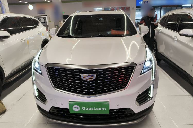 Used Cadillac XT5 2020 28T Luxury Version Front