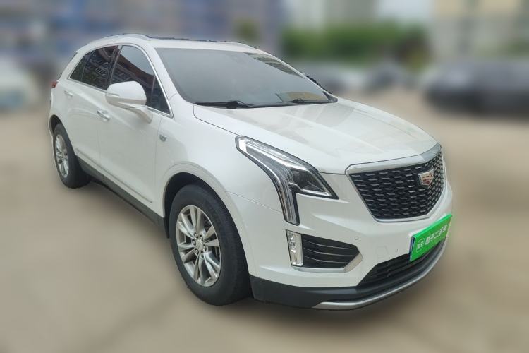 Used Cadillac XT5 2020 Revised Version 28T Luxury Edition Front Right 45 Deg
