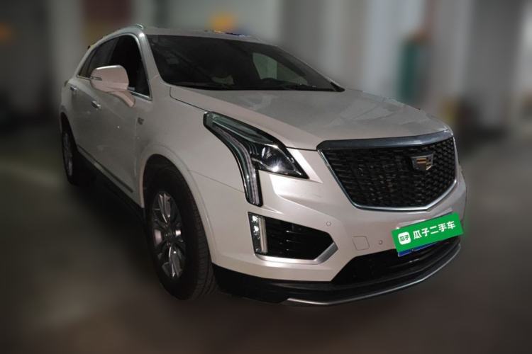 Used Cadillac XT5 2020 28T Luxury Version Front Right 45 Deg