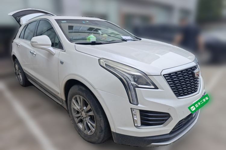 Used Cadillac XT5 2020 Revised Version 28T Tech Edition Front Right 45 Deg