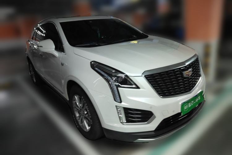 Used Cadillac XT5 2020 Revised Version 28T Luxury Edition Front Right 45 Deg