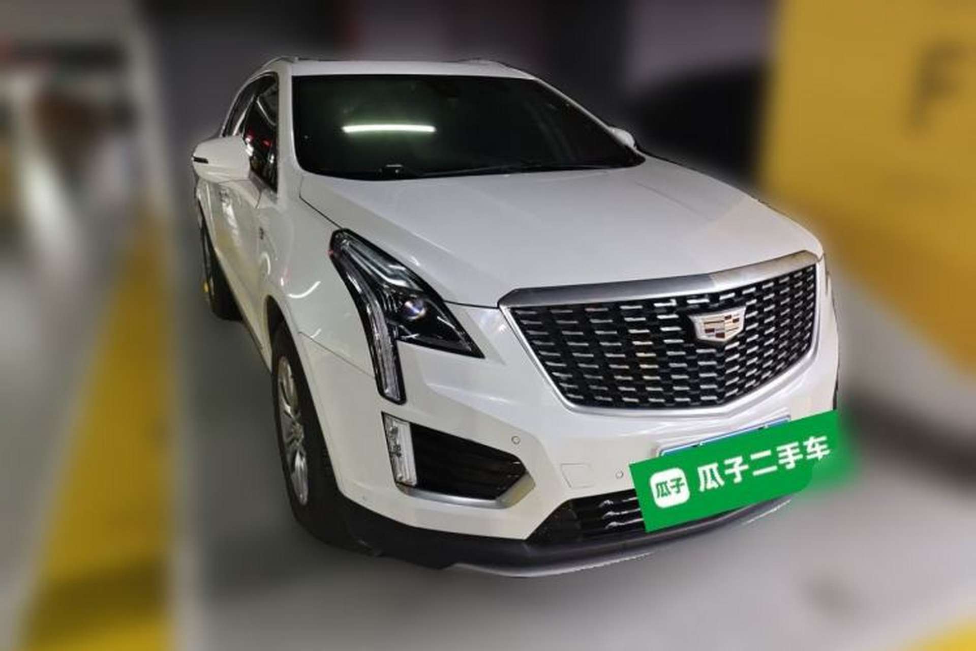 Used Cadillac XT5 2020 28T Luxury Version Front Right 45 Deg