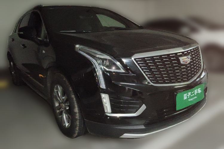 Used Cadillac XT5 2020 28T Luxury Version Front Right 45 Deg