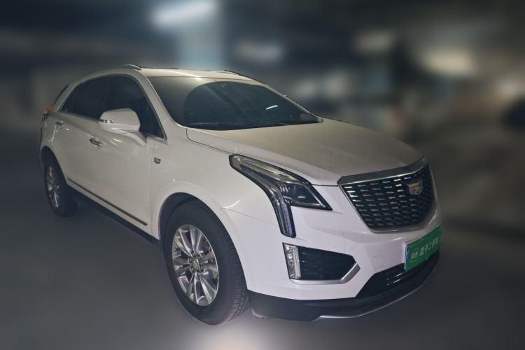 Used Cadillac XT5 2020 Revised Version 28T Luxury Edition Front Right 45 Deg