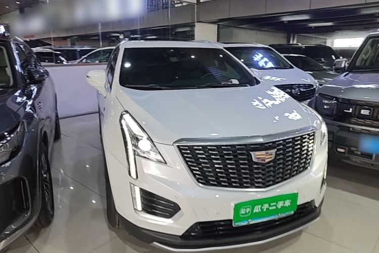 Used Cadillac XT5 2020 28T Four-Wheel Drive Luxury Version Front Right 45 Deg