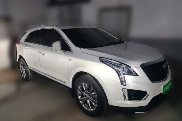 Used Cadillac XT5 2020 28T Luxury Version Front Right 45 Deg