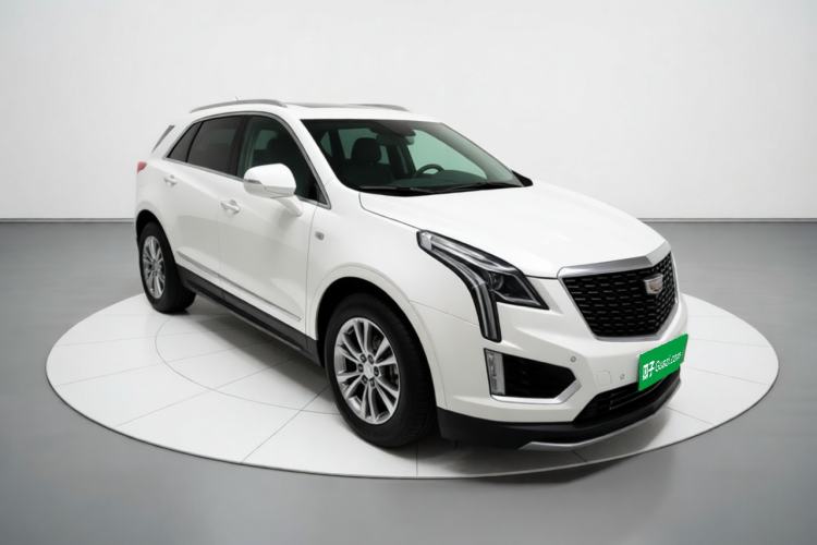 Used Cadillac XT5 2020 28T Luxury Version Front Right 45 Deg